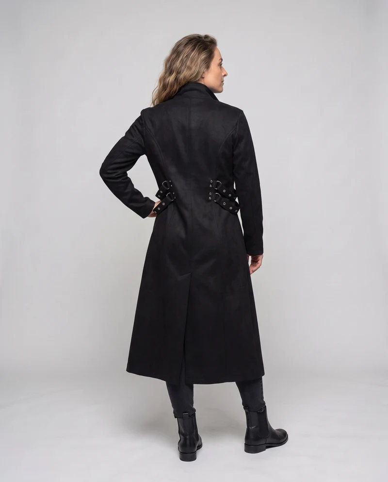Damen eleganter Kapuzenmantel mit aufwändigen Schnallen und femininer Silhouette Drune