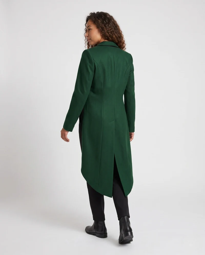 Elegante Damen Steppjacke mit asymmetrischem Saum und dekorativen Knöpfen Drune