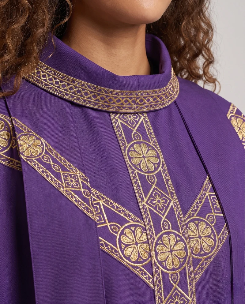 Damen Abendkleid mit aufwendigen Verzierungen und elegantem Schnitt Drune