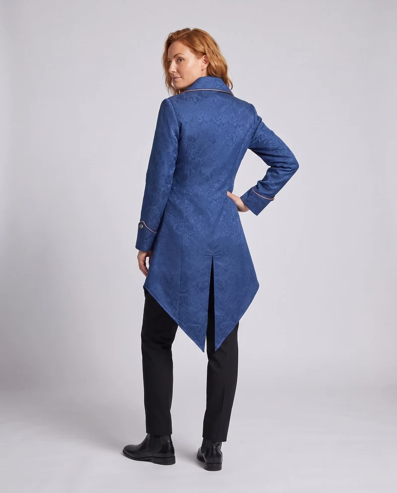 Damen historische Frackkleid mit eleganten Verzierungen und passendem Fliegenband Drune