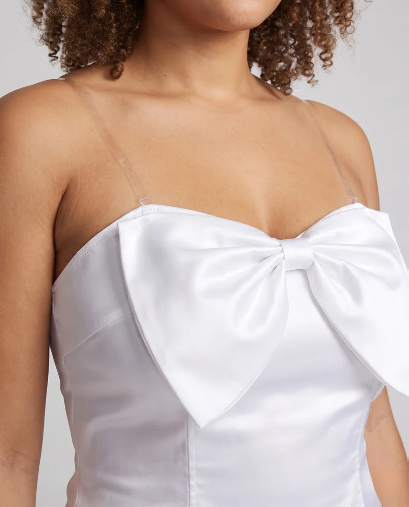 Damen Kostüm Kleid mit eleganten Schulterträgern und Handaccessoires Drune