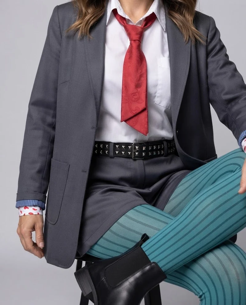 Damen Freizeit-Business-Anzugset mit Shorts, Hemd, Krawatte und Blazer Drune