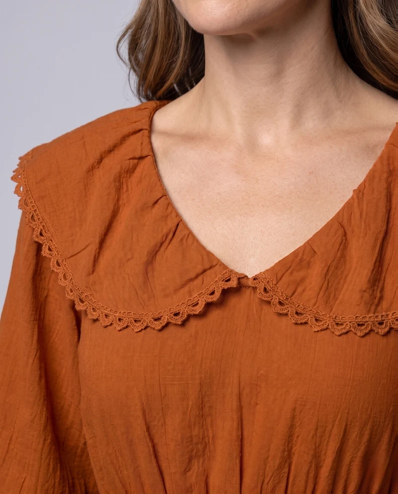 Romantisches Maxikleid für Frauen mit Rüschendetails Drune
