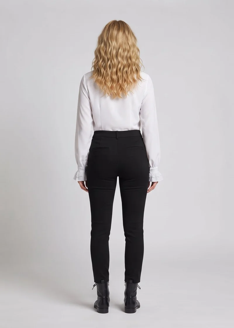 Damen Rüschenshirt mit elegantem Kragen Drune