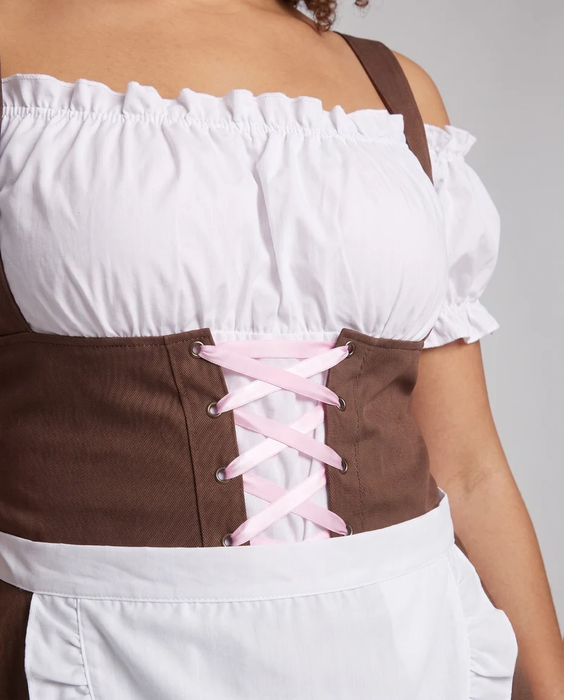 Damen traditionelle Kleid mit voluminösem Rock und Rüschenverzierungen Drune