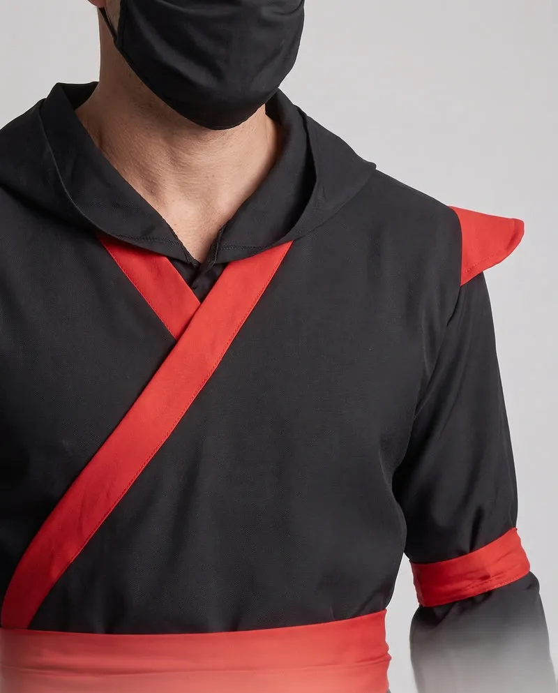 Männer Ninja Kostüm mit Kapuze und verzierten Riemen Drune