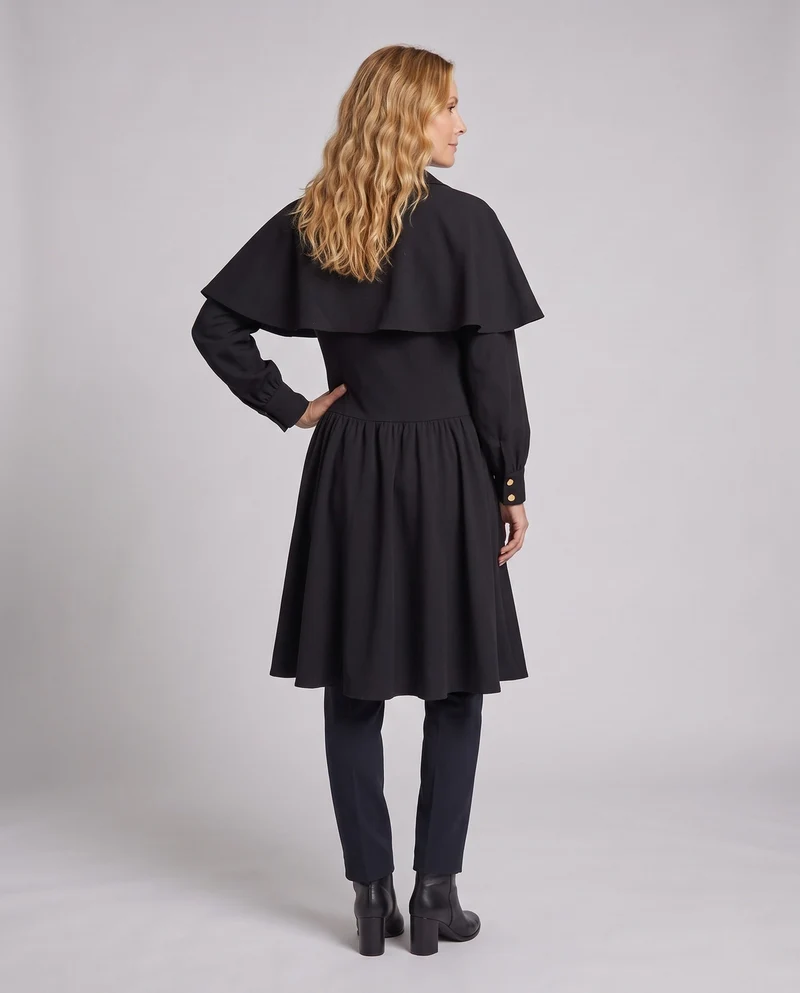 Dramatische Kapuzenjacke für Damen mit Knopfleiste und Puffärmeln Drune