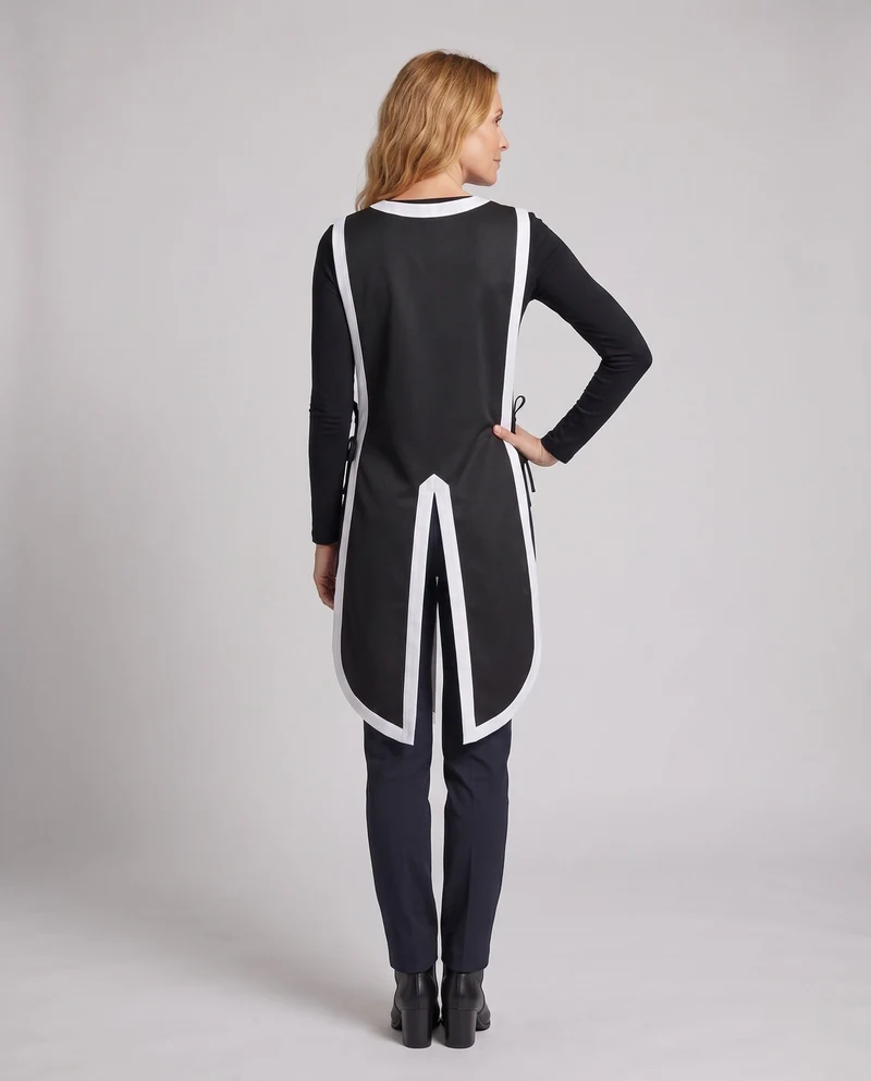 Frauen Elegantes Kapuzenkleid mit asymmetrischem Schnitt und praktischen Bindebändern Drune
