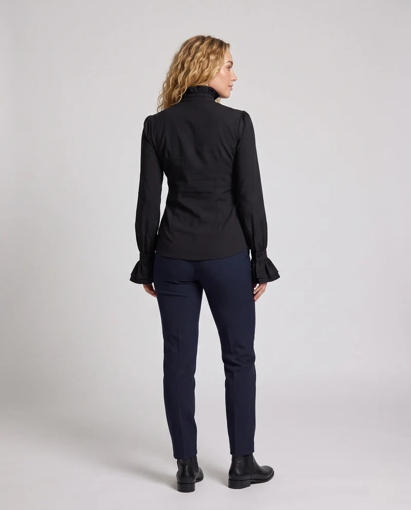 Hochwertige Damen-Dekorbluse aus Spitze mit Rüschen-Details Drune