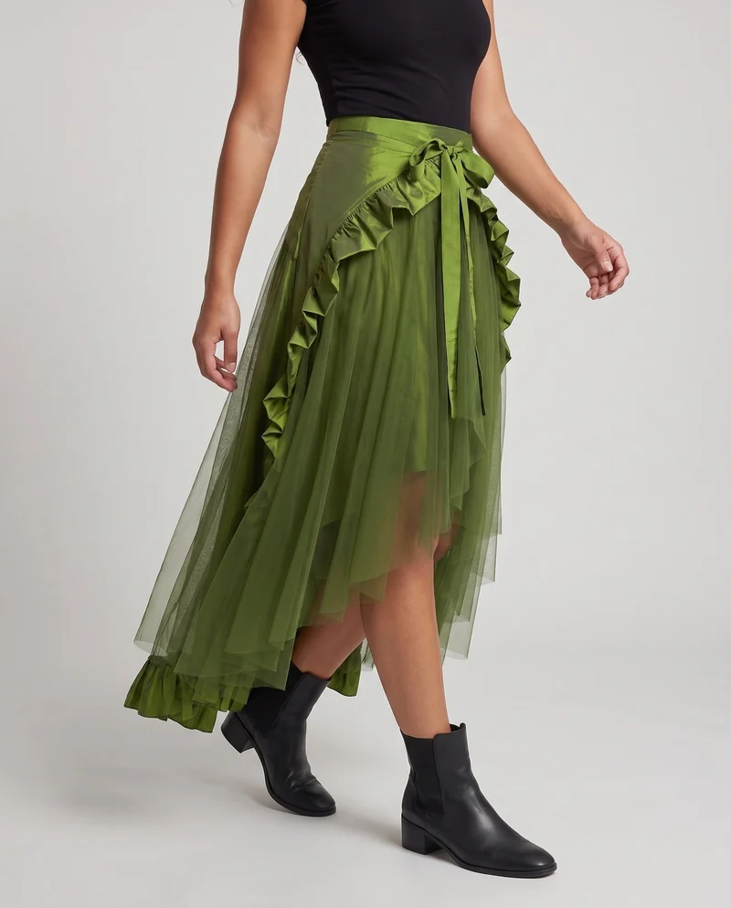 Damen Elegante Rüschenschürze mit High-Low Saum Drune