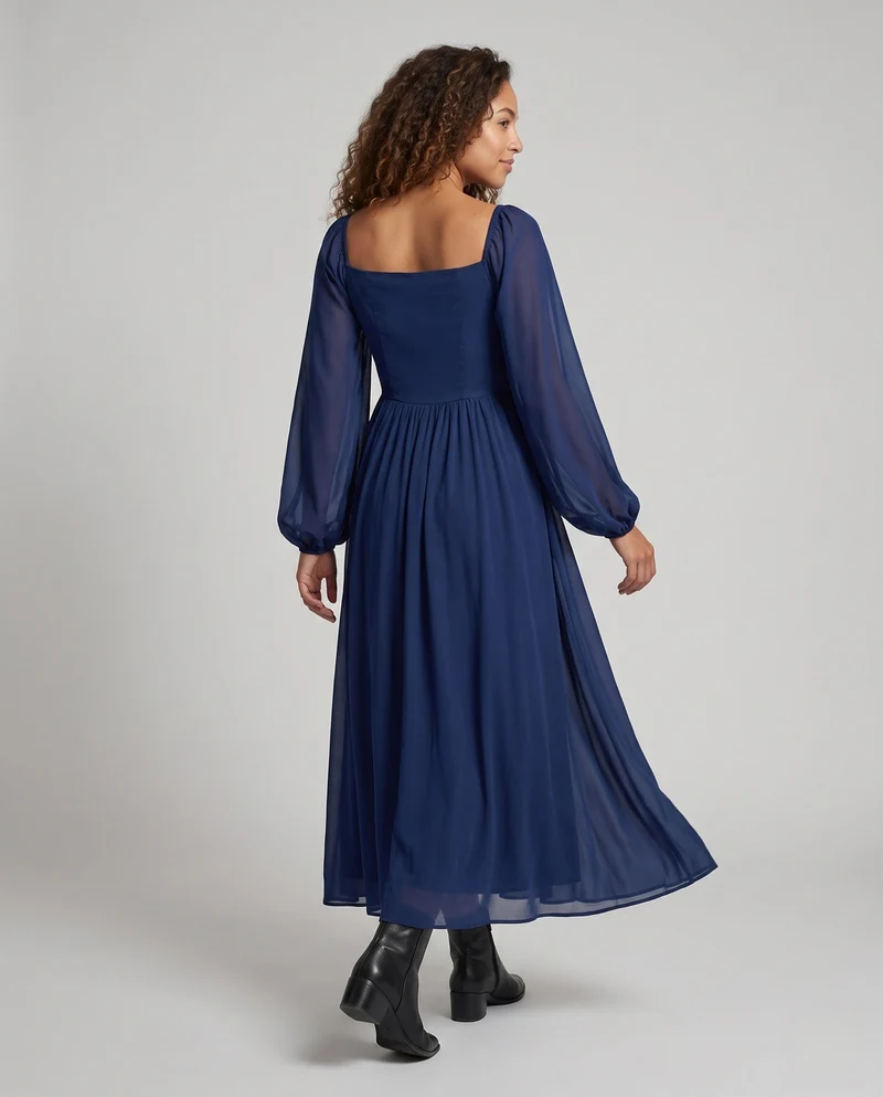 Frauen Elegantes Historisches Kleid mit Weiten Ausgestellten Ärmeln und Schnürung Drune