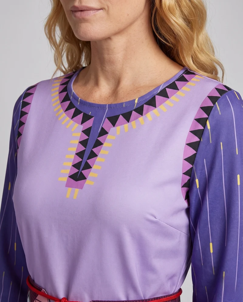 Frauen traditionelles Langarmkleid mit detailliertem Stoffdesign Drune