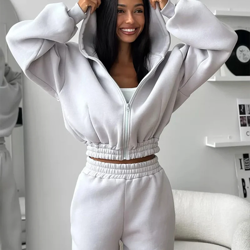 Damen Cropped‑Zip‑Hoodie mit Ballonärmeln und hochgeschnittener Jogginghose mit gerafftem Taillenbund Drune
