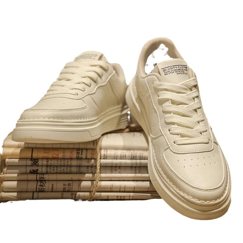 Unisex minimalistische Lederoptik Plateau-Sneaker mit gepolstertem Fersenkragen und stoßdämpfender Leichtsohle Drune