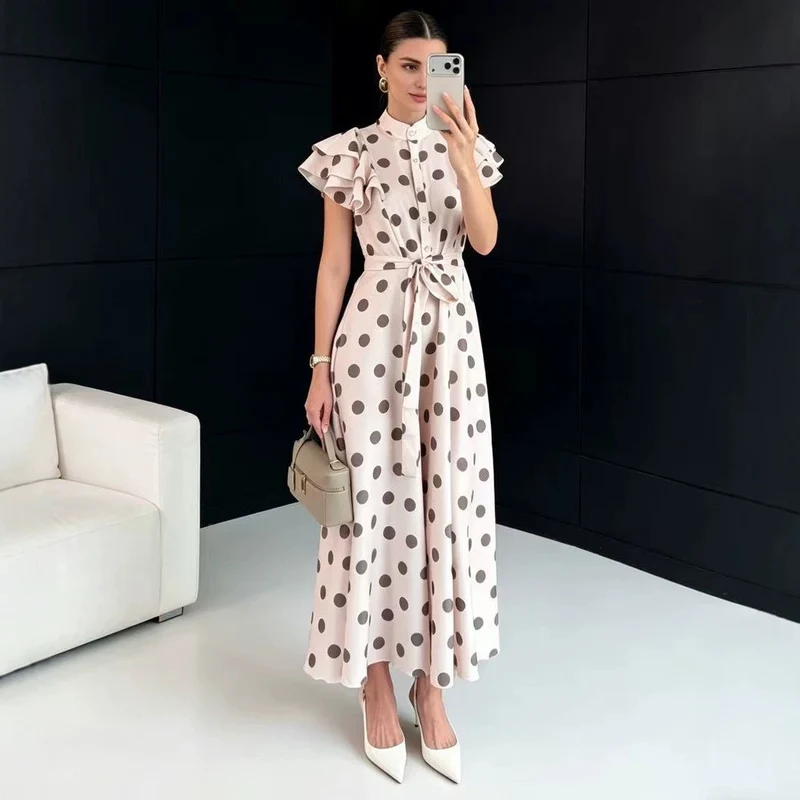 Damen Gepunktetes Maxikleid mit Stehkragen, Volantärmeln und Bindegürtel Drune