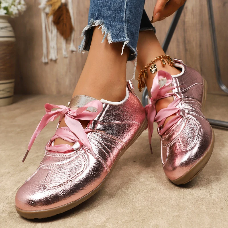 Damen Sportliche Sneaker mit glänzendem Metallic-Obermaterial und bequemer Schnürung Drune