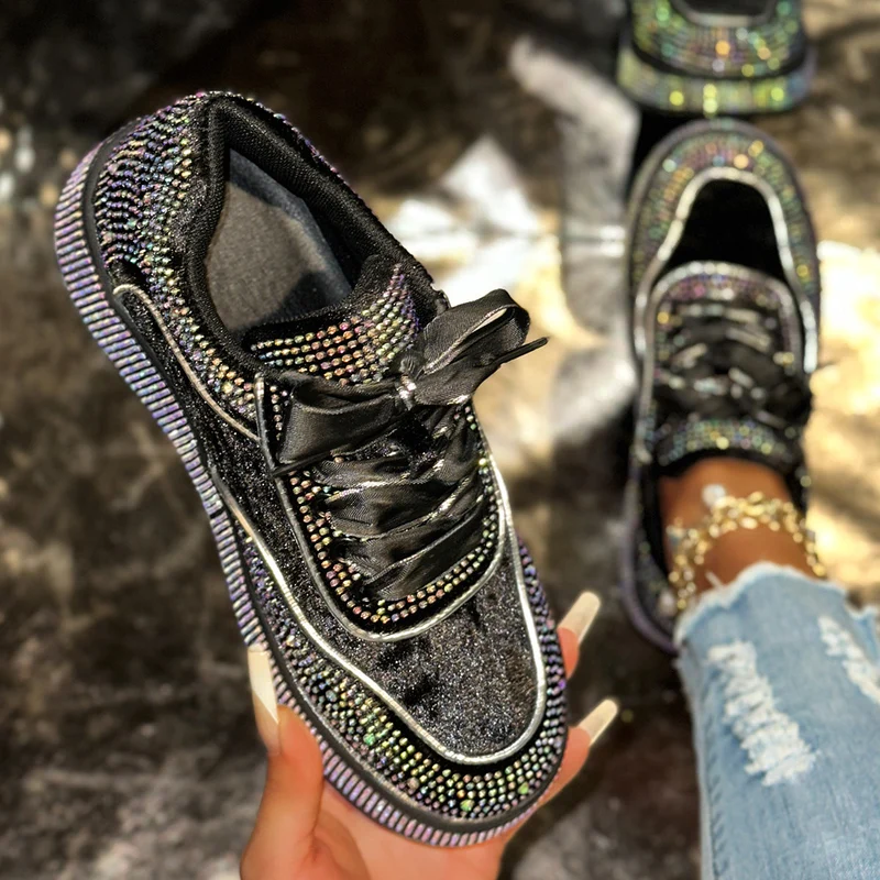 Damen Glamouröse Sneaker mit funkelnden Strass-Applikationen und bequemer Sohle Drune