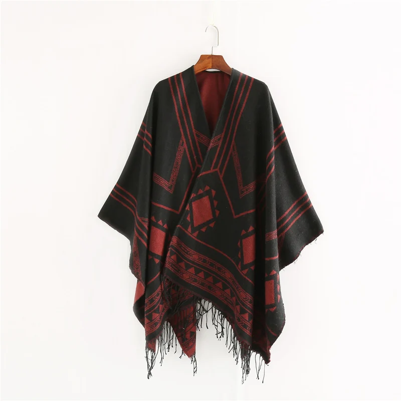 Unisex Ethno-Poncho aus weichem Strick mit Fransen und geometrischem Muster Drune