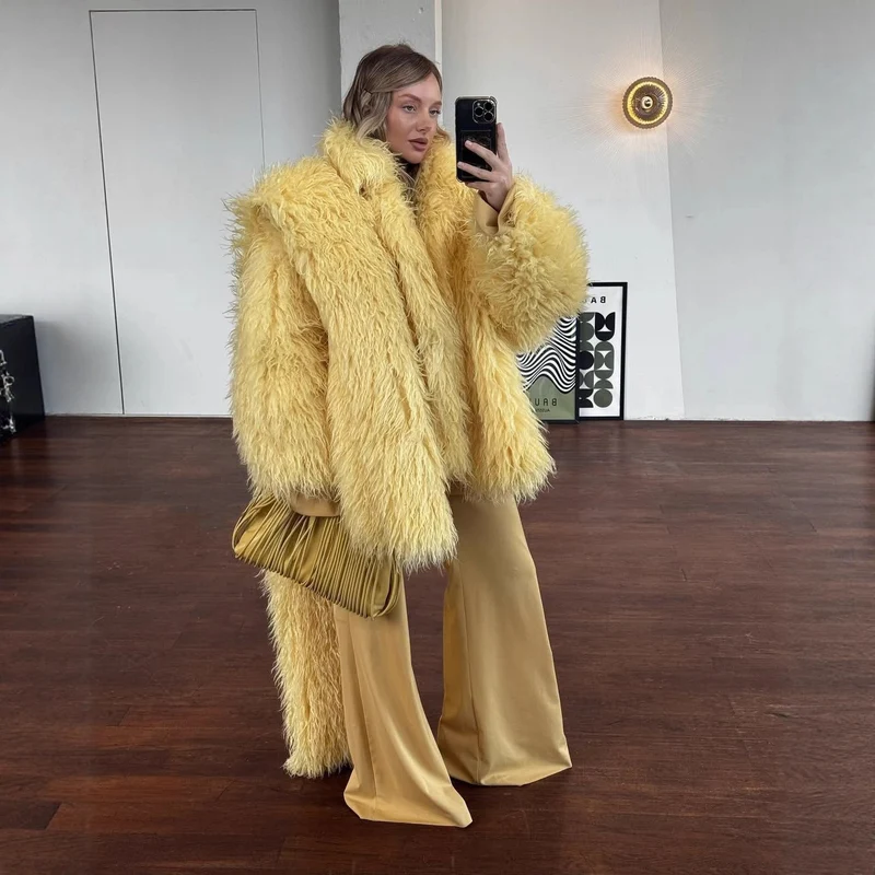Damen Luxuriöse und flauschige Kunstpelzjacke Drune