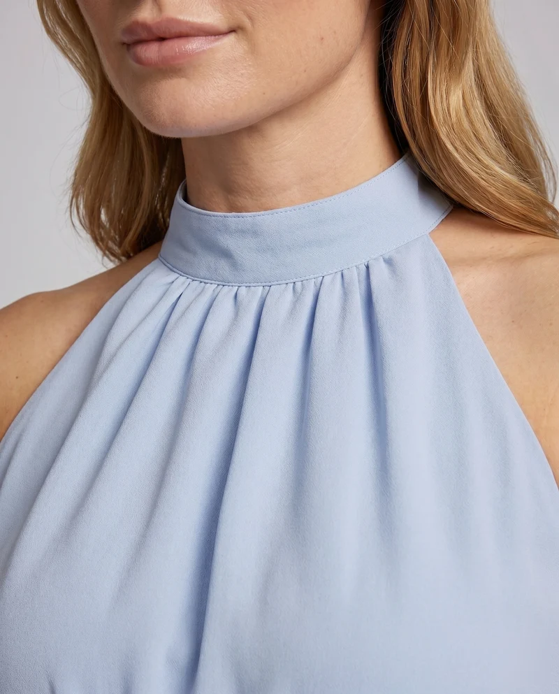 Damen Halterneck Maxikleid mit taillierter Silhouette und fließendem Rock