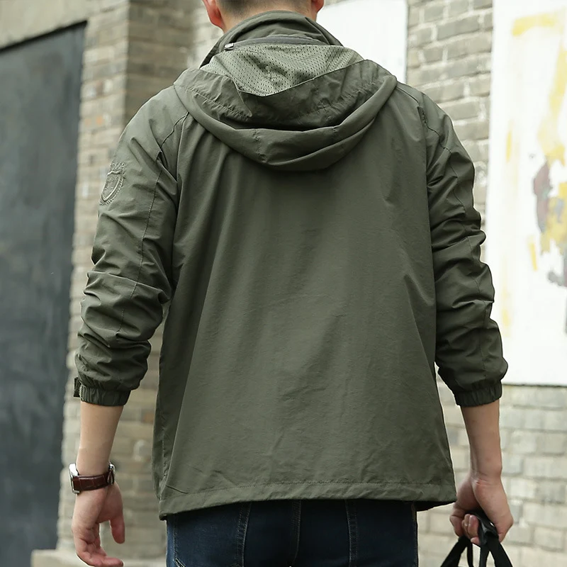 Herren Multifunktionale Übergangsjacke mit verstellbarem Kapuzendesign Drune