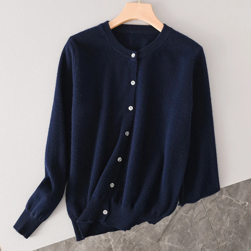 Damen Leichter Rundhals-Knopfcardigan in Kaschmiroptik mit feiner Rippkante und lässiger Silhouette Drune