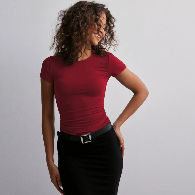 Damen Slim Fit T-Shirt aus hochwertigem Baumwollmix mit elastischem Stretch Drune