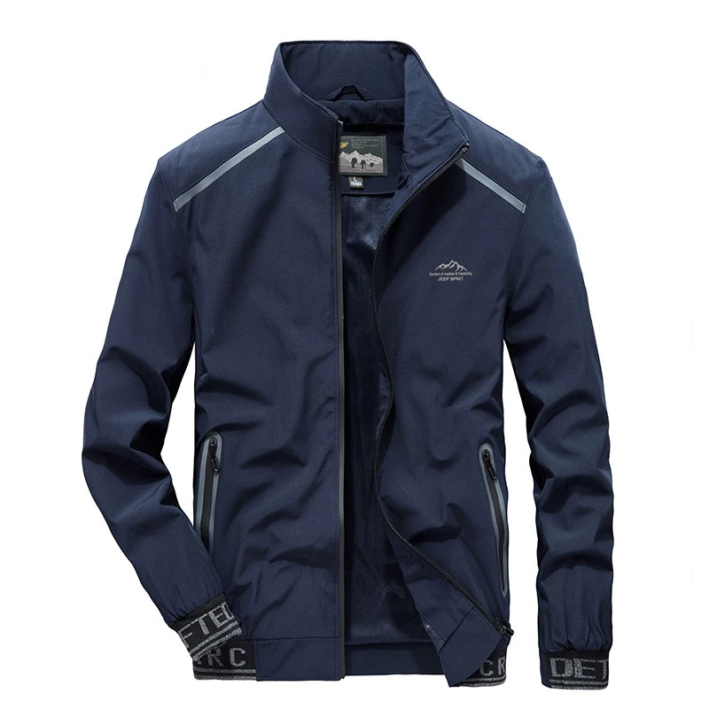 Herren Atmungsaktive Softshell Outdoorjacke mit Reflexdetails, Reißverschlusstaschen und Stehkragen Drune