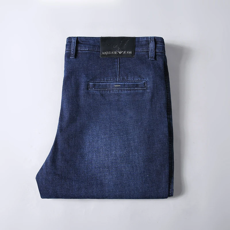Herren Schmal geschnittene Denim-Chino mit Stretch, tapered Bein und klassischer Five-Pocket-Optik Drune