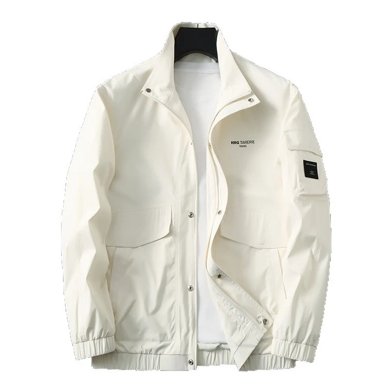 Herren Leichte Wind und Wasserabweisende Fieldjacke mit Stehkragen Ärmelutilitytasche und Pattentaschen Drune