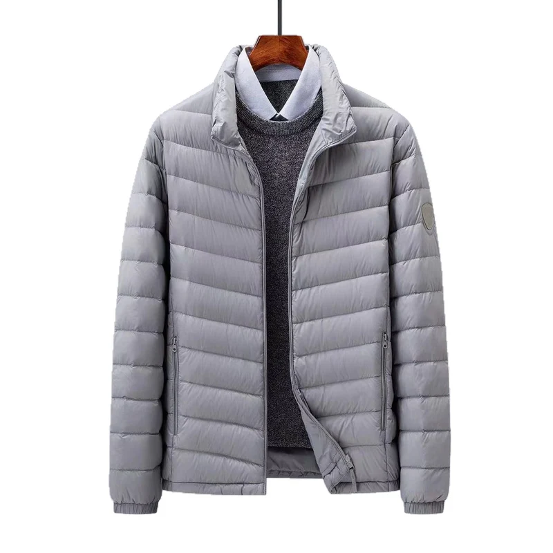 Herren Leichte Steppjacke mit diagonaler Steppung, Stehkragen und Reißverschlusstaschen Drune