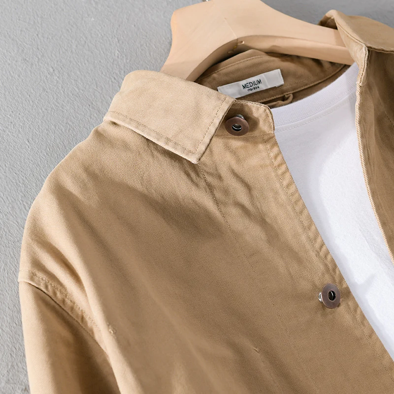 Herren Leichte Baumwoll-Chorejacke im Worker‑Stil mit Kentkragen und aufgesetzten Taschen Drune
