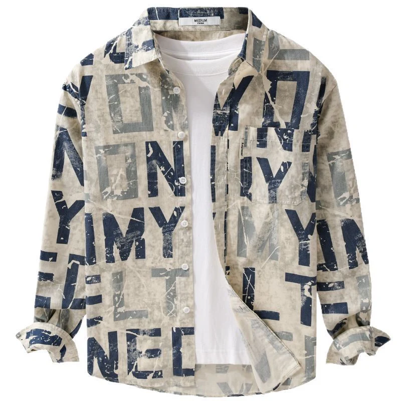 Herren Langarm-Hemdjacke mit großflächigem Typo‑Print aus Baumwollmix Drune