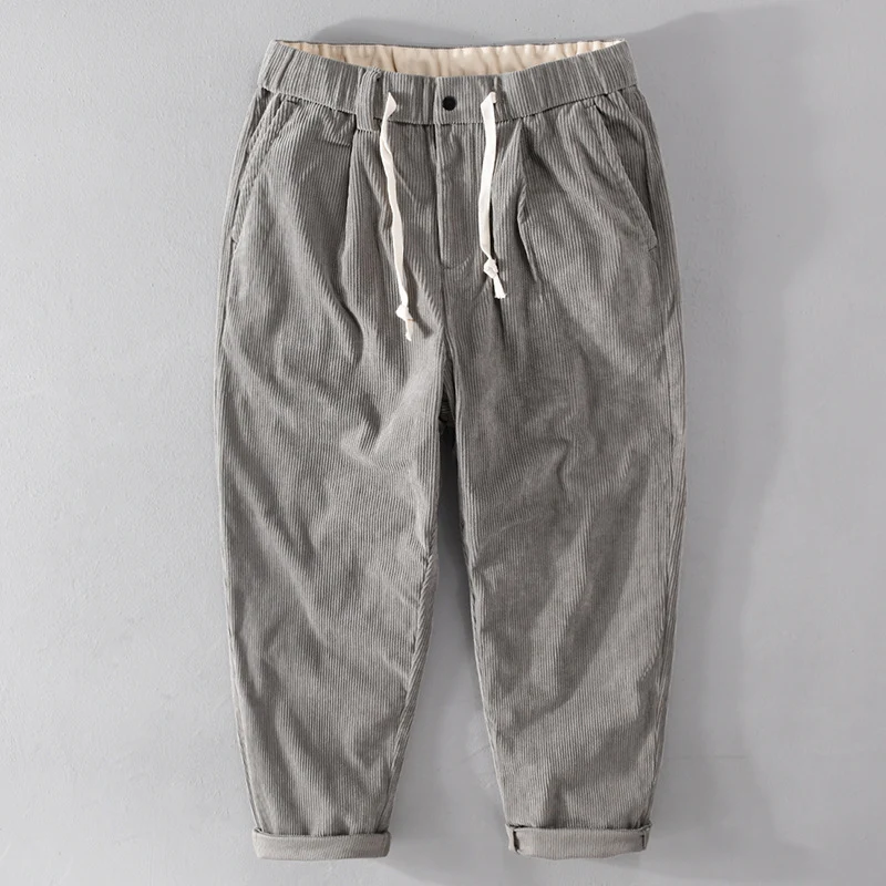 Herren Kordhose im Relaxed‑Tapered mit Kordelzugbund und Umschlag Drune
