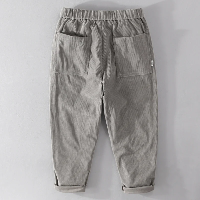 Herren Kordhose im Relaxed‑Tapered mit Kordelzugbund und Umschlag Drune