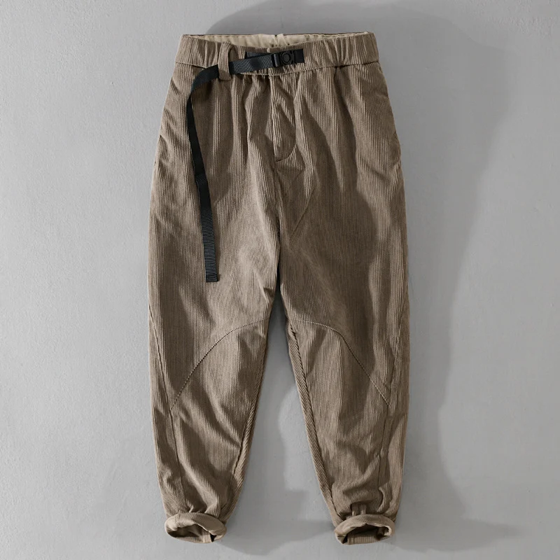 Herren Kord-Chino mit elastischem Bund, Gurtbandschließe und konischem Schnitt Drune