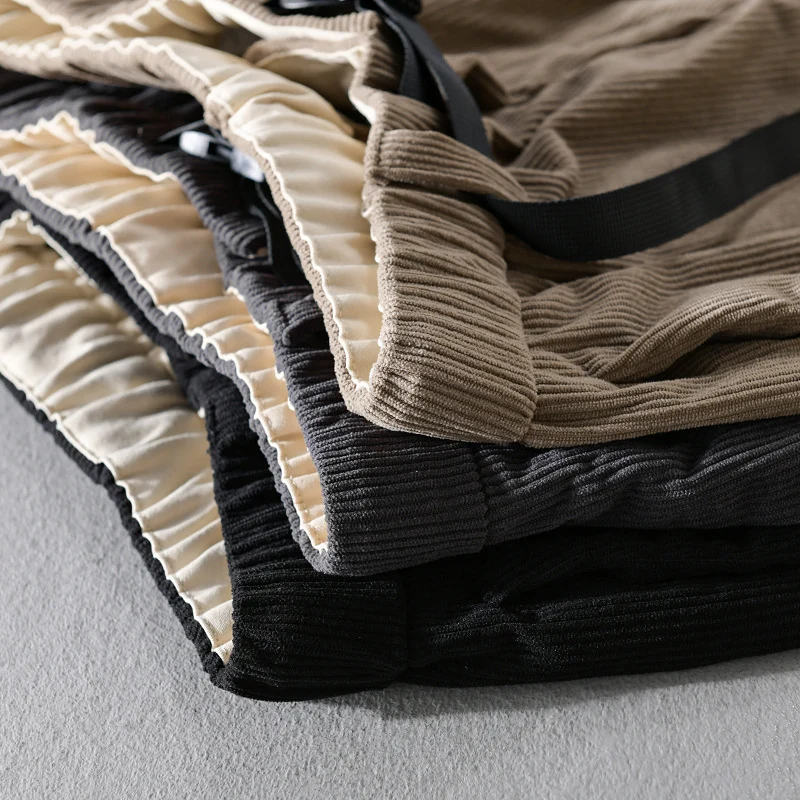 Herren Kord-Chino mit elastischem Bund, Gurtbandschließe und konischem Schnitt Drune