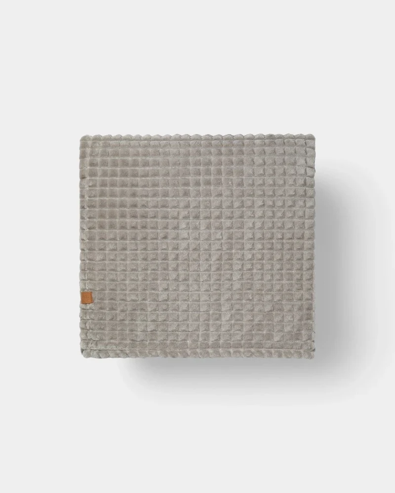 Decke aus recyceltem Polyester zum Personalisieren
