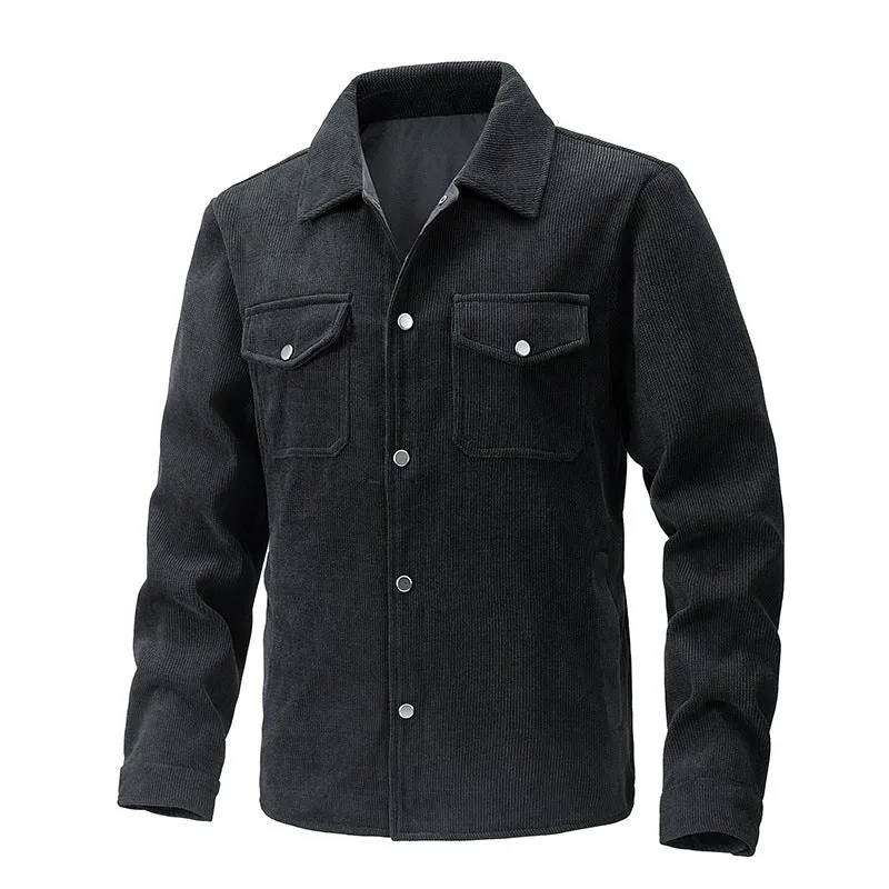 Herren Cordjacke mit Kentkragen, Brusttaschen und Druckknopfverschluss Drune