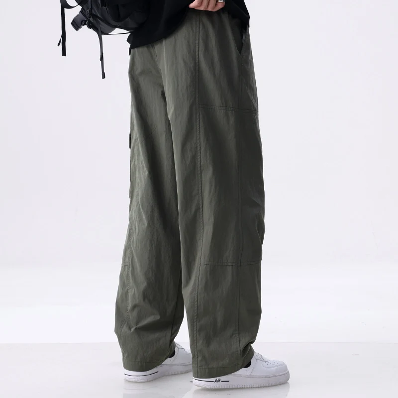 Herren Weite Utility-Cargohose aus Baumwollmix mit Kordelzugbund und aufgesetzten Klappentaschen Drune