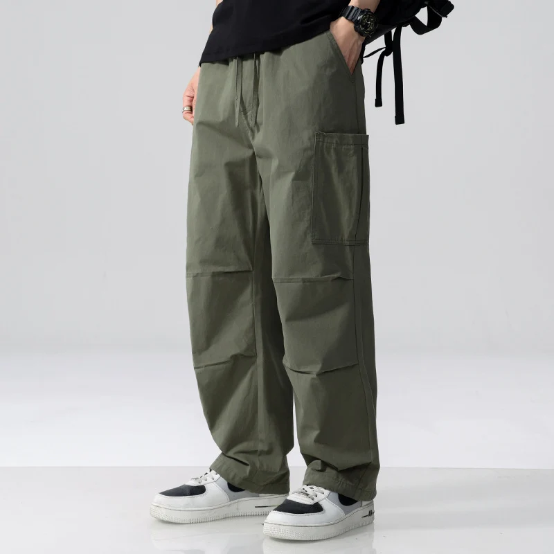 Herren Weite Cargohose im Utility‑Stil mit Kordelzug und aufgesetzten Beintaschen Drune