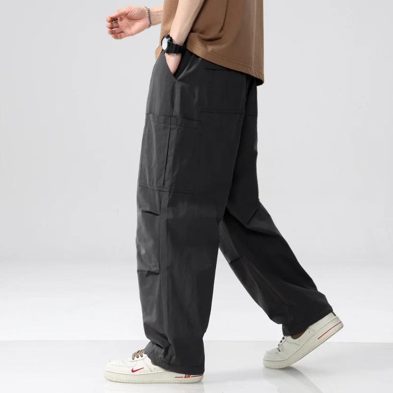 Herren Weite Cargohose im Utility‑Stil mit Kordelzug und aufgesetzten Beintaschen Drune