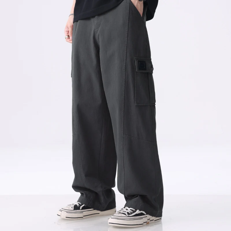 Herren weit geschnittene Baumwoll-Cargohose mit aufgesetzten Beintaschen und Relaxed-Fit Drune