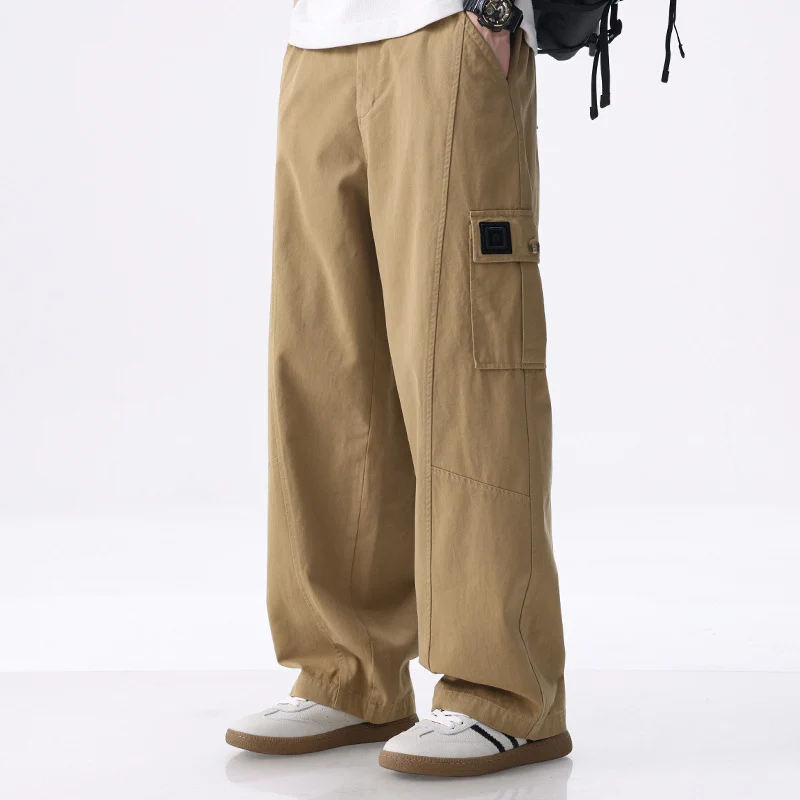 Herren weit geschnittene Baumwoll-Cargohose mit aufgesetzten Beintaschen und Relaxed-Fit Drune