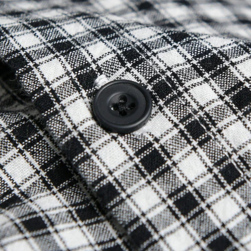Herren Karo-Lounge-Hemdjacke aus Baumwollmix mit Relaxed-Fit und Button-Down-Front Drune