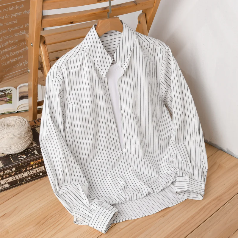 Herren Gestreiftes Oversize-Hemd mit Kentkragen und verdeckter Knopfleiste Drune