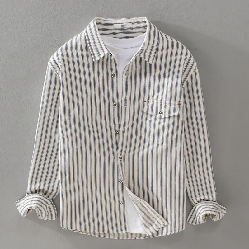 Herren Gestreiftes Overshirt aus leichter Baumwollmischung mit Brustklappe und Relaxed-Fit Drune