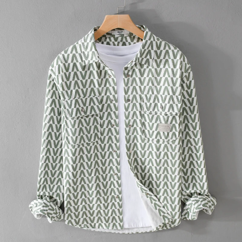 Herren Gemustertes Overshirt aus Baumwollmix mit geometrischem V‑Muster, aufgesetzten Brusttaschen und Relaxed‑Fit Drune
