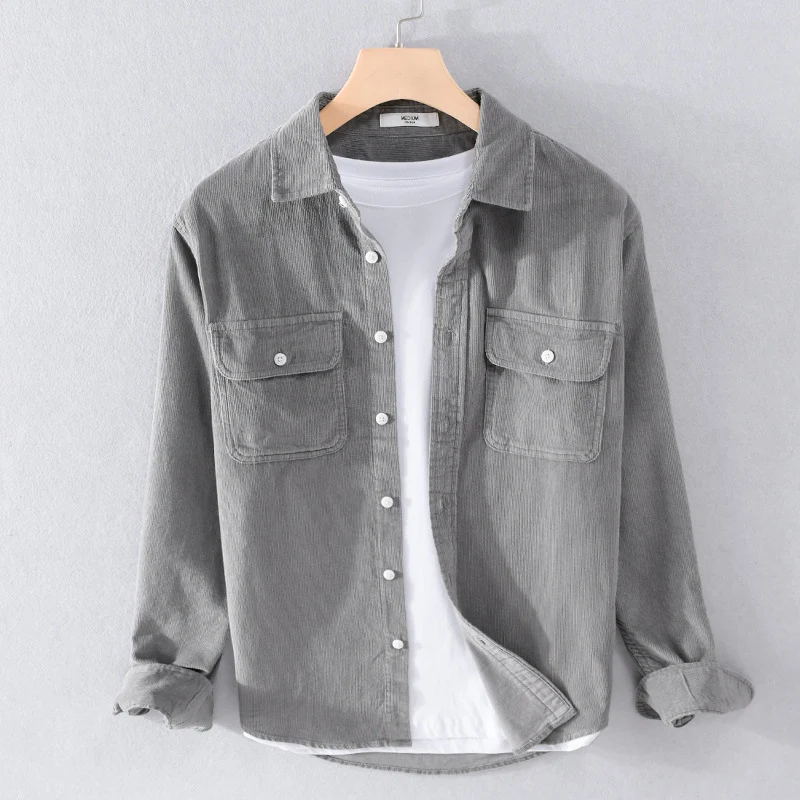 Herren Feincord-Hemdjacke im Worker‑Stil mit doppelten Brustpatten und entspanntem Schnitt Drune