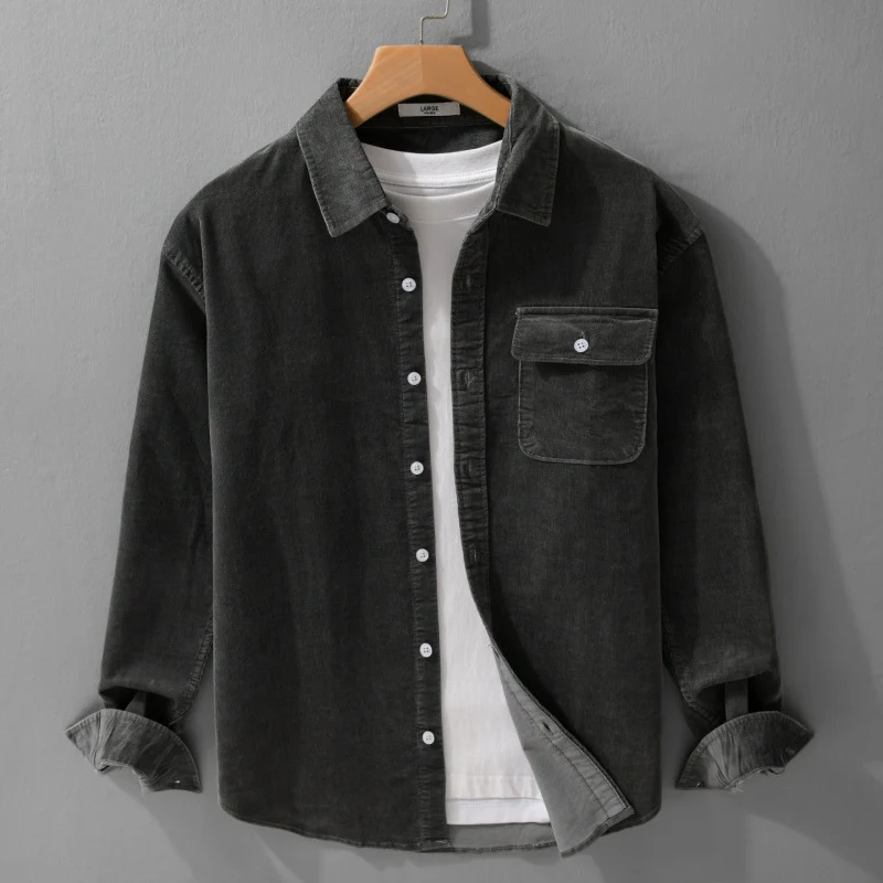 Herren Cordshirt im Overshirt‑Stil mit Brustpatte und entspannter Passform Drune